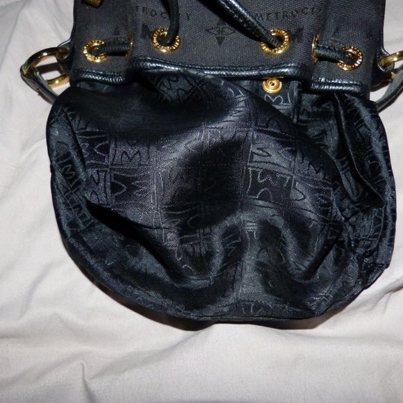 METRO CITY BLACK CROSSBODY/HAND BAG # 0466411 - Picture 10 of 11